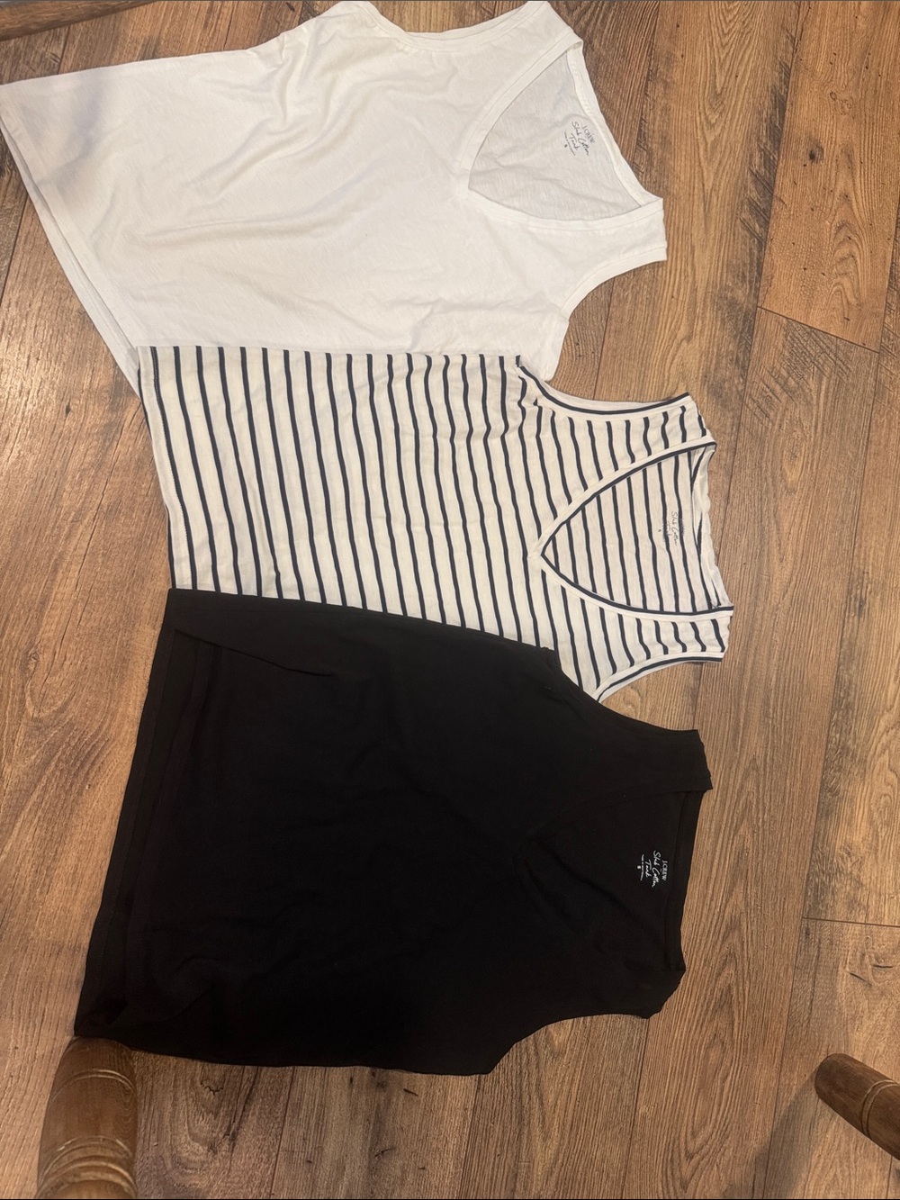 3 j crew factory cotton slub v neck tank tops small